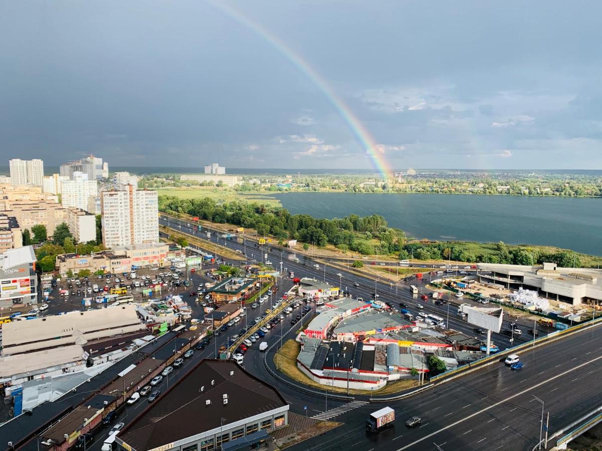 Квартира В Жк Лебединый, Ревуцкого 40 В, Метро Харьковская Позняки Kyjev Exteriér fotografie