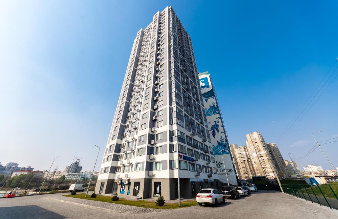 Квартира В Жк Лебединый, Ревуцкого 40 В, Метро Харьковская Позняки Kyjev Exteriér fotografie